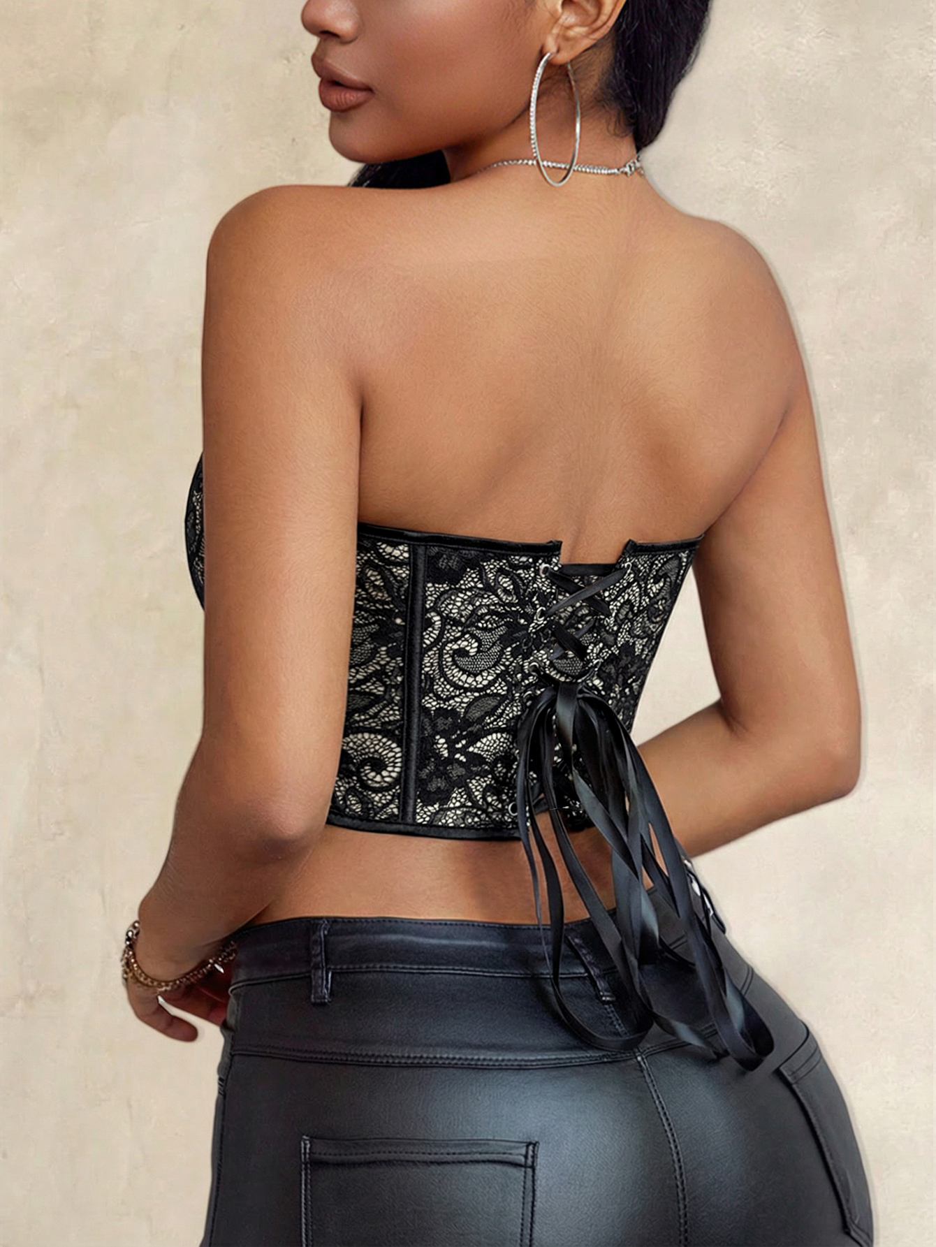 Sexy black lace heart-shaped s - đánh giá và giá Strapless Bra Backless